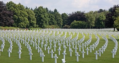 Cimetière militaire_© Smellypumpy de Pixabay